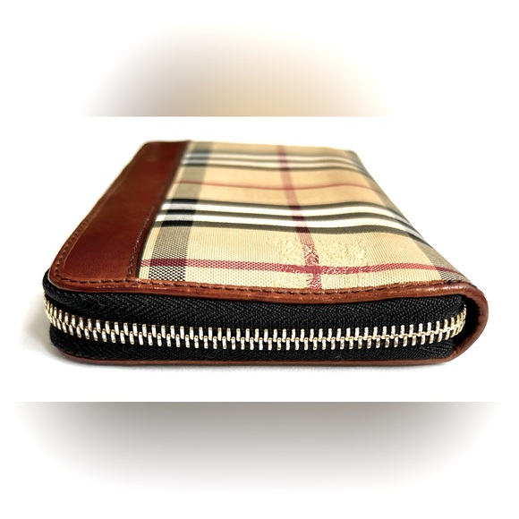 BURBERRY Horseferry Check Zip Around Wallet Brown - Picture 6 of 16